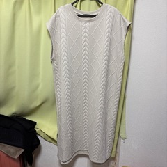 セットアップ　カーディガンとワンピースの画像