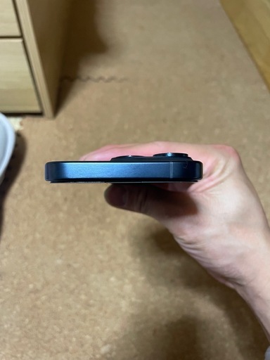 値下げ 美品 Iphone 15pro  SIMフリー　256GB
