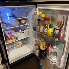 三菱　冷蔵庫　1〜2人用　冷蔵　冷凍　146L 黒　2018年の画像