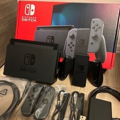 【美品】Nintendo Switch 本体／ELECOM SDカード256G付の画像
