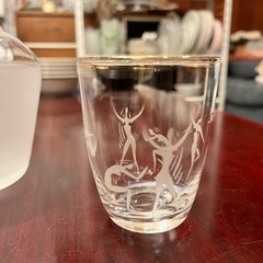 水差し カラフェ デカンタ＋グラス 踊る女性の画像