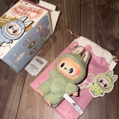 POP MART公式 ラブブ マカロン 💚の画像