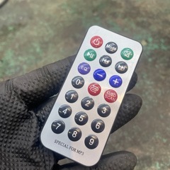 12v中華カーステレオの画像