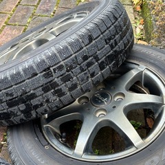 スノータイヤNISSANモコの画像