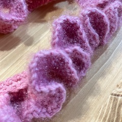 ハンドメイド編み物　スマホショルダーバッグの画像