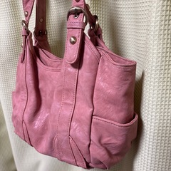 ピンクトートバッグの画像