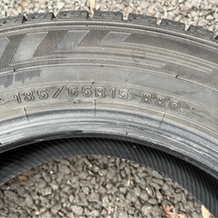 SALE！スタッドレスタイヤ4本185/65R15 88Q ダンロップDU ウィンターマックスWM03 ゴム質良 ミゾ多バリ溝 の画像