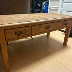 テレビボードの画像