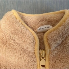 冬ベビー服ベージュ フリースロンパース 厚い毛皮の画像