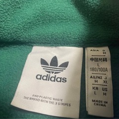 アディダス オリジナル ボアフリース Lの画像