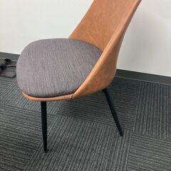 【多少の使用感あり】会議用テーブル ミーティングテーブル 椅子4脚セットの画像