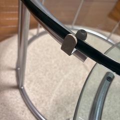 HUKLA ガラステーブルの画像