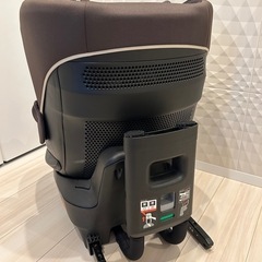 エールベベ クルット5i チャイルドシート（新生児対応・ISOFIX・回転式）
の画像