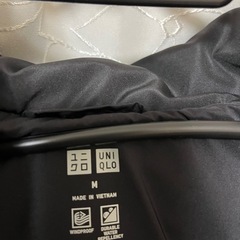 【試着のみ】ユニクロ　シームレスダウンジャケットの画像