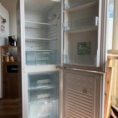 2021年製アイリスオーヤマ冷蔵庫162L  右開き AF162 -Wホワイト の画像