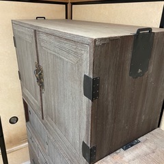 高級桐たんすの画像