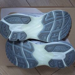 ASICS GEL-KAYANO 14 ゲルカヤノ 24.5cmの画像
