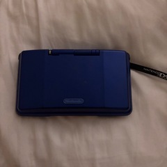 Nintendo DS 本体＋マリオカセット＋逆転裁判4カセットの画像