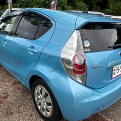 トヨタ アクア ハイブリッド 83725 kmの画像