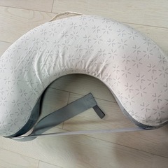 エルゴ　授乳クッションの画像