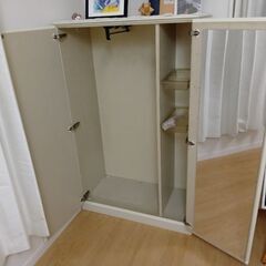 白い洋服タンス子供用、天堂木工の画像