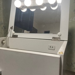 コンパクトドレッサー ホワイトの画像