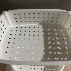 収納ラック　3段の画像