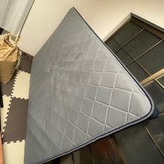 中古マットレスの画像