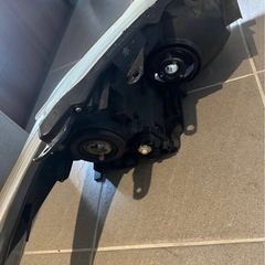 プリウス　ヘッドライトの画像