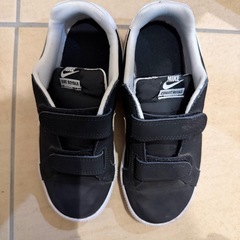 子供 NIKE 靴  20.5の画像