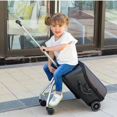 【ジャンク品】こどもが乗れるキャリーケース・スーツケースの画像