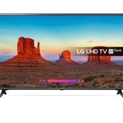 60インチ　テレビ　ボード付きの画像