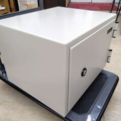 極上美品　キング工業株式会社　金庫　50kgぐらい　耐火金庫の画像