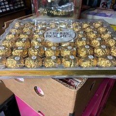 フエレロロシエ　48粒入り　チョコレートの画像