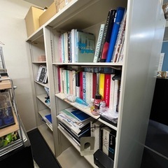 あげます　内田洋行スチール棚4点の画像