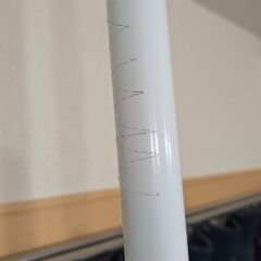 突っ張りポールハンガー　白の画像