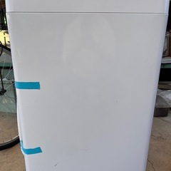 Hisense 縦型洗濯機 4.5kg 本体 2020年製の画像