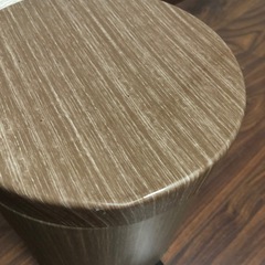 ペダル式ゴミ箱☆スチール製
の画像