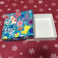 猫　空き箱　小物入れにの画像