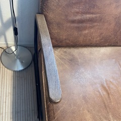 【無料！】本革 バウンスソファ 1人〜2人掛け｜木製アーム×スチールフレーム｜ヴィンテージ風の画像