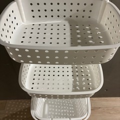 収納ラック　3段の画像