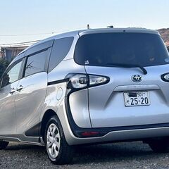 シエンタ 美品★1.5ハイブリッドX★車検R8年10月迄【即納可能】バリ山スタッドレス/ラジアルT・パワースライドD・ストラーダメモリーナビ・Bカメラの画像