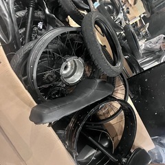 自転車パーツ類　eバイクアシスト自転車系　大量の画像