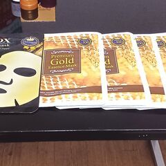 オールインワンクリーム2個+α、シートマスク・パック11枚の画像