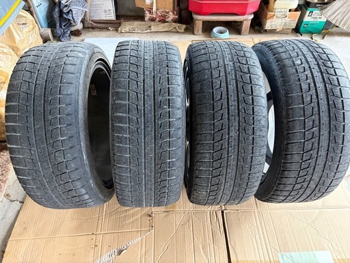 ★★★レガシー SCHNEIDER ホイールスタッドレスBS Revo2 215/45R
17４本セット