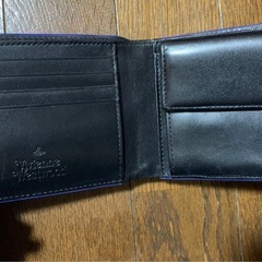 ヴィヴィアン・ウエストウッド 財布の画像