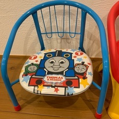 子供用椅子
の画像