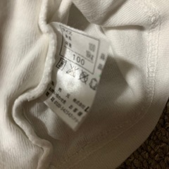 長袖　Tシャツ　100cm 白　ホワイト　柄なしの画像