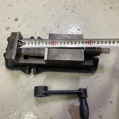 マシンバイスの画像