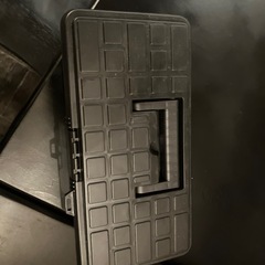 ダイソー工具箱③2つの画像